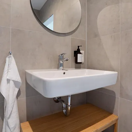 Schoene I Kostenloses Parken I Home2share