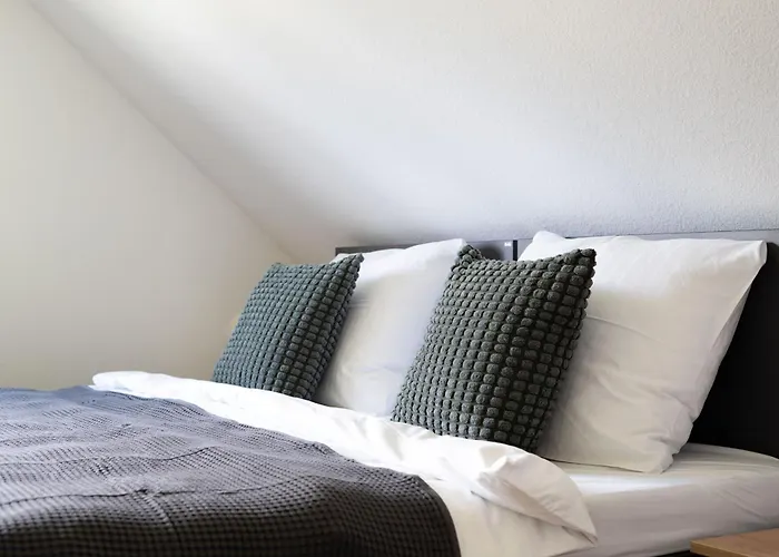 Schoene I Kostenloses Parken I Home2share * Лоне